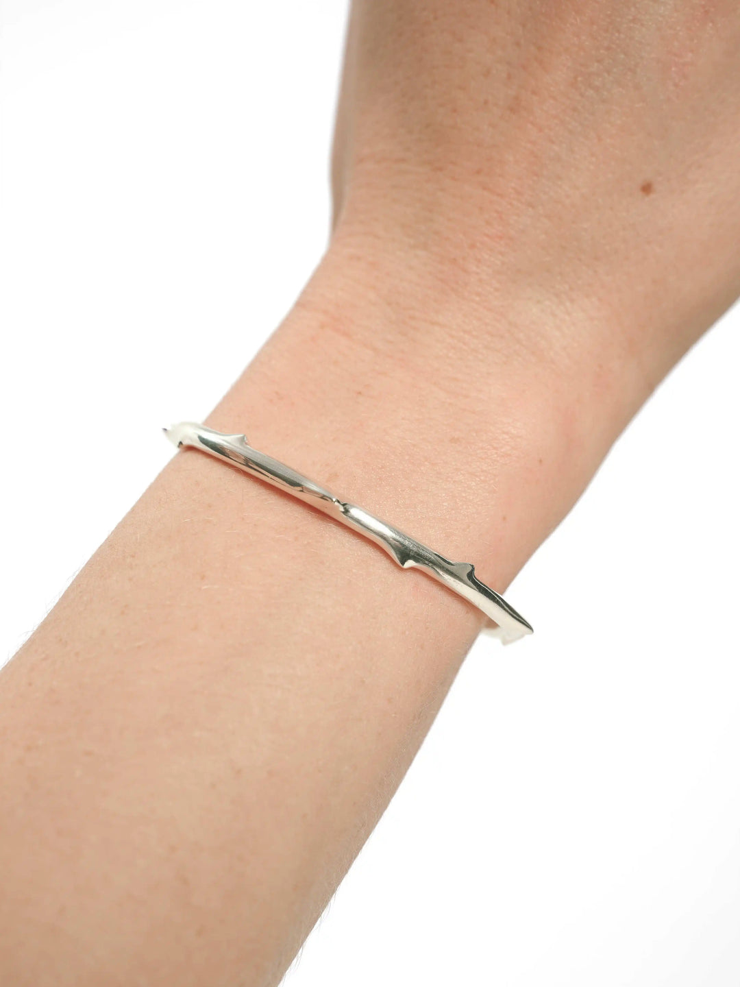 THORNS silver bracelet-cuff