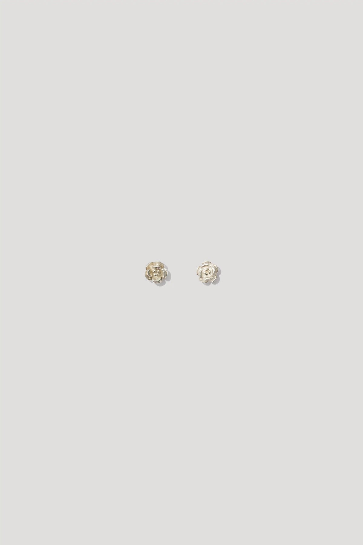 BABY ROSE stud earrings in creamy enamel