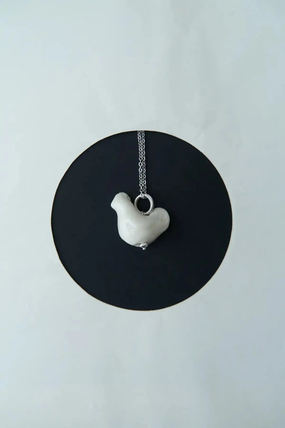 Liuli Hen Pendant
