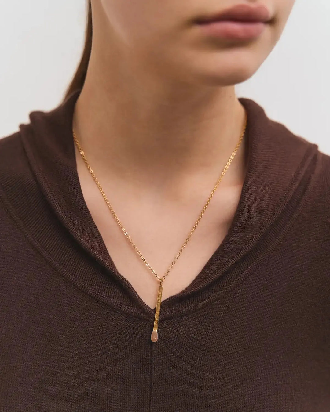 6.674 Gold-Plated Silver Matchstick Pendant with Brown Enamel