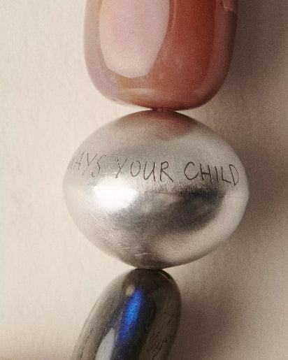 колекція цвіте терен і кацуріна