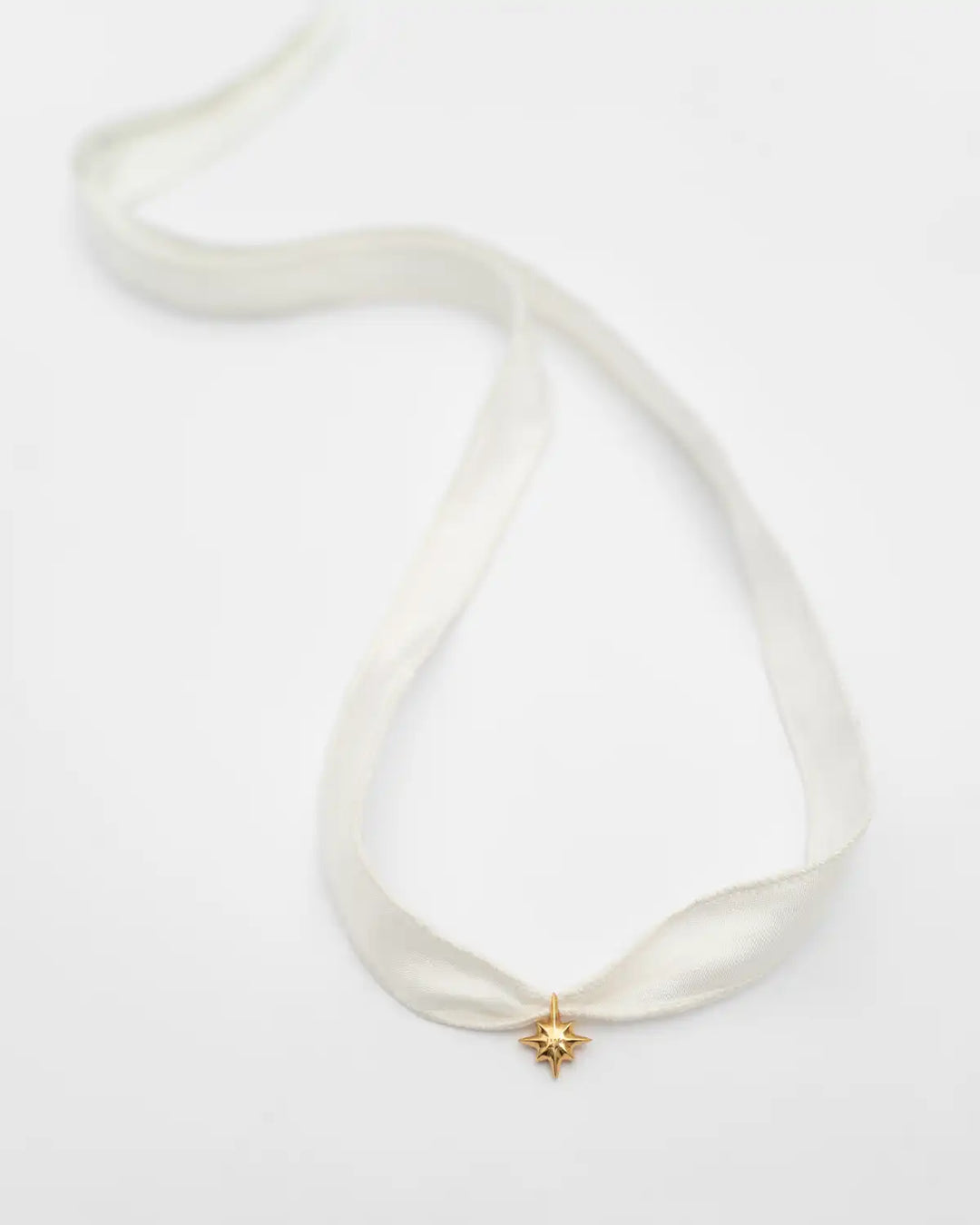 Drimota Gold-Plated Silver Star Pendant with a Set of Wide Silk Ribbons