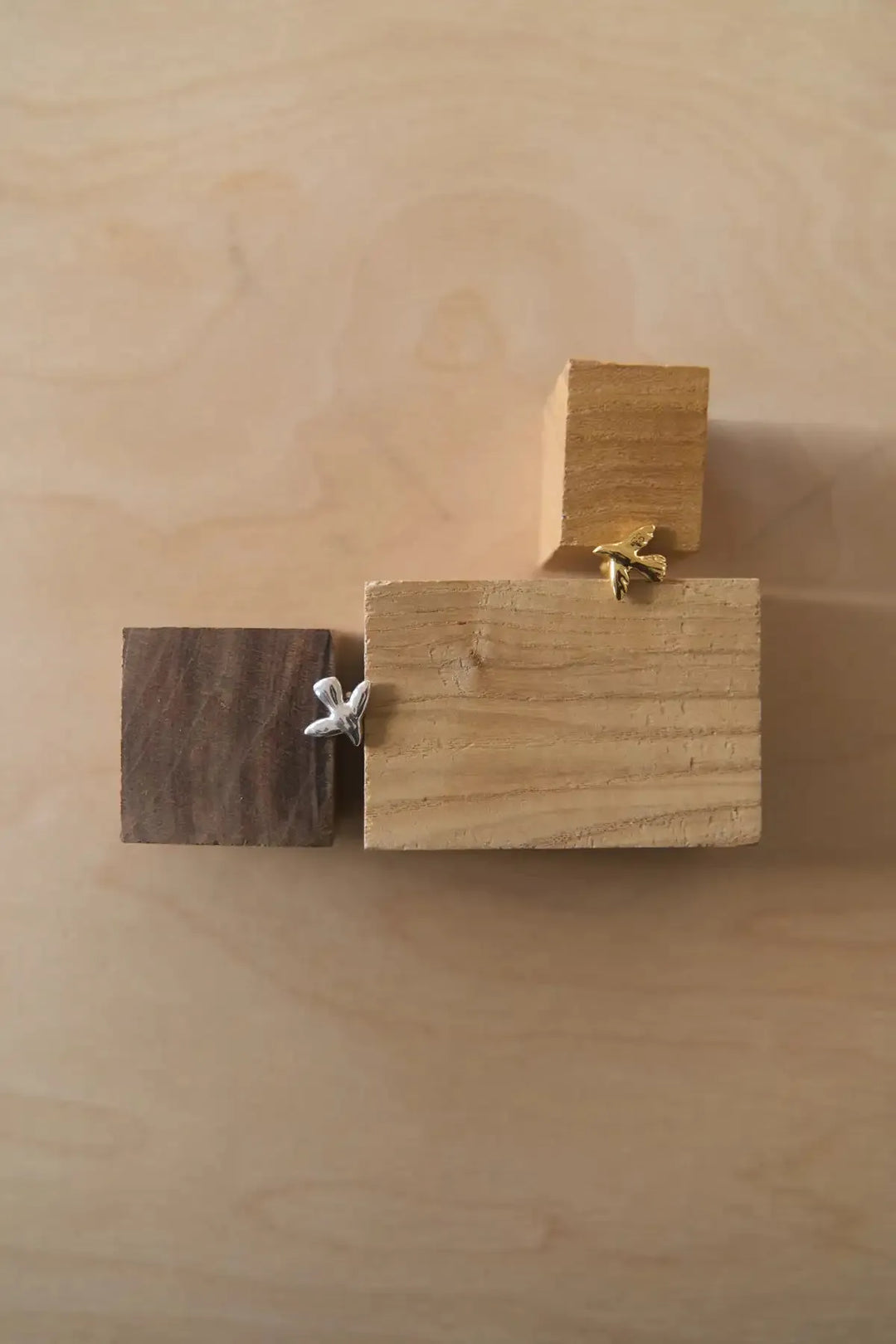 Сережки ERA з пташкою зі срібла та пташкою зі срібла в позолоті