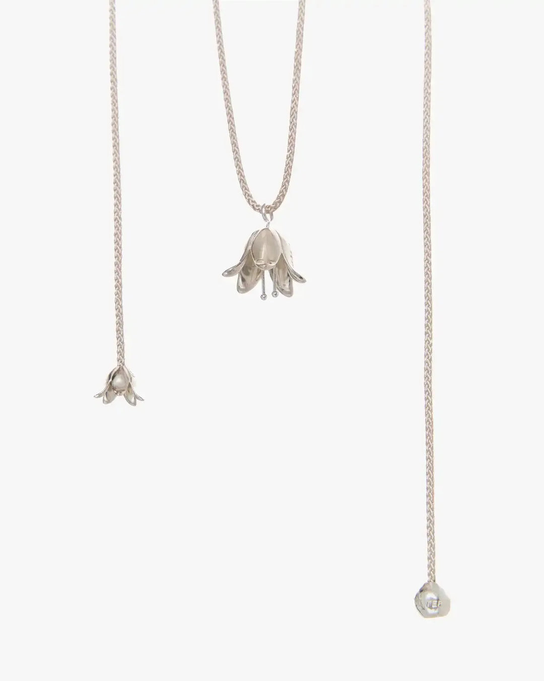 Era Necklace with Silver Bellflower