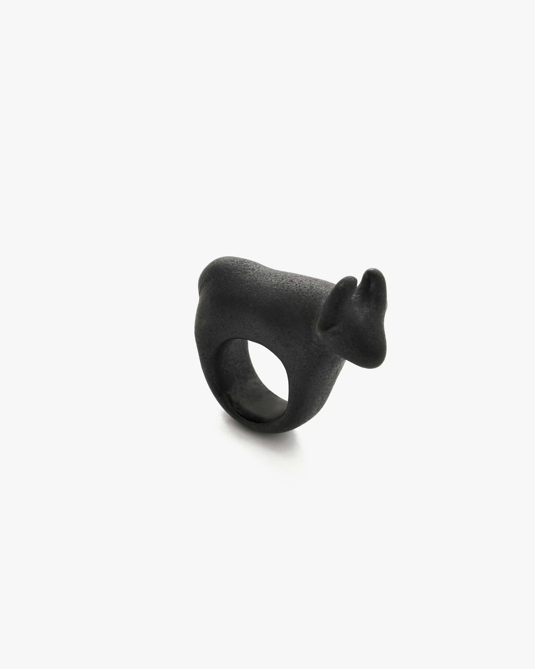 Liuli Bull-Shaped Ring