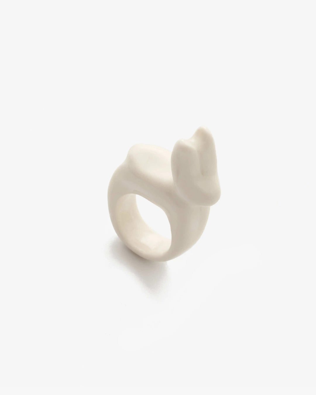 Liuli Bunny-Shaped Ring
