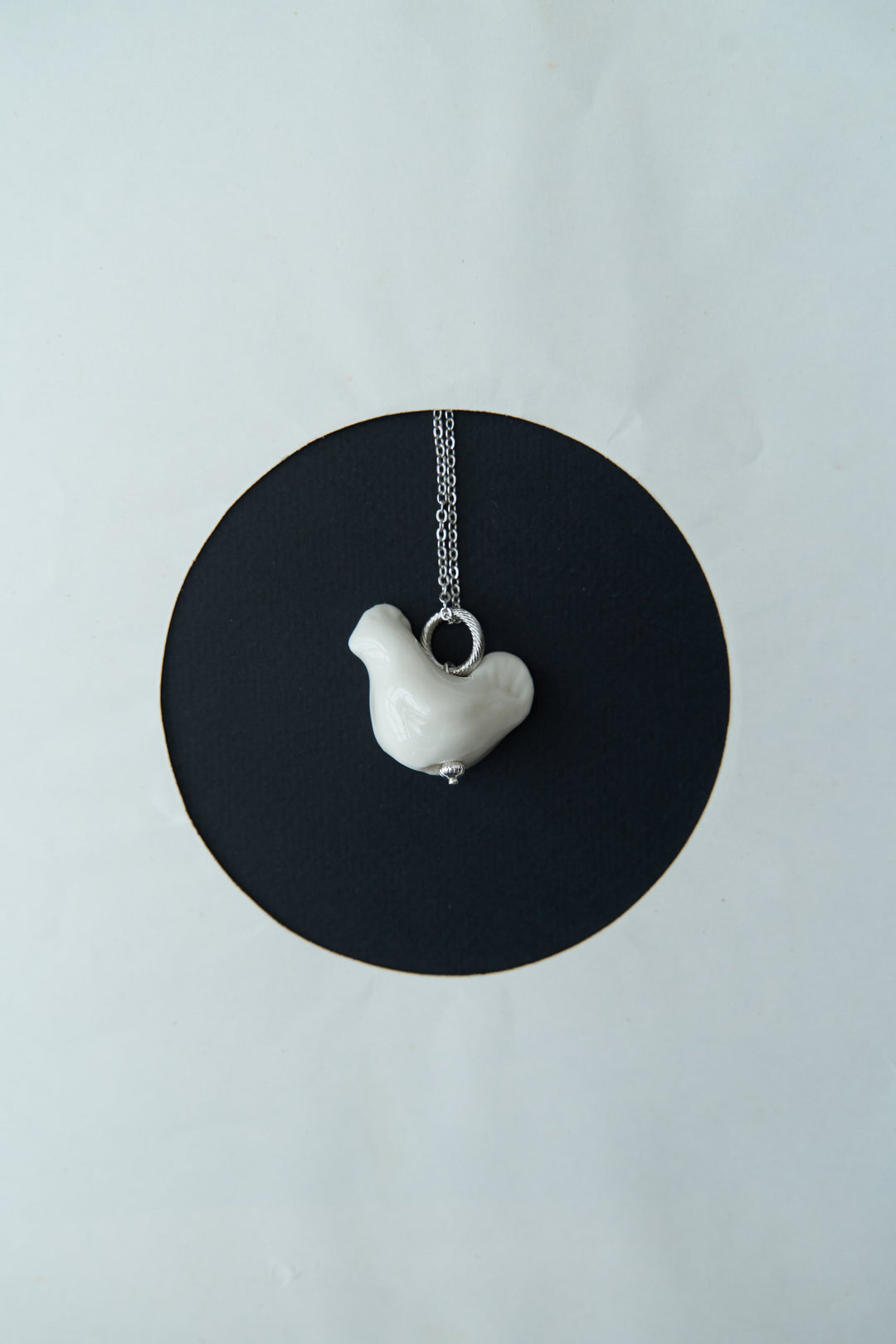 Liuli Hen Pendant