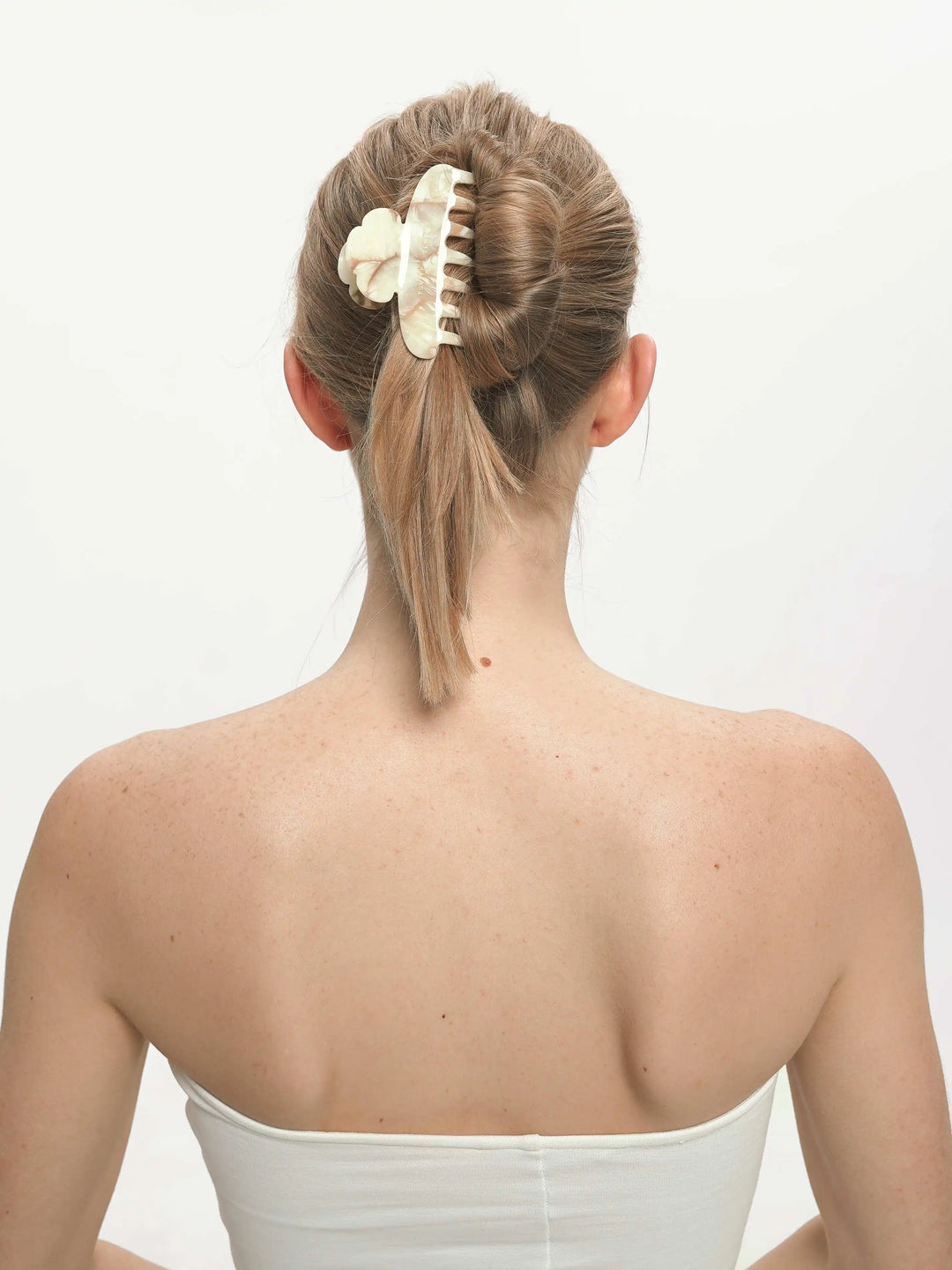 BELLA hair clip-crab in marble color