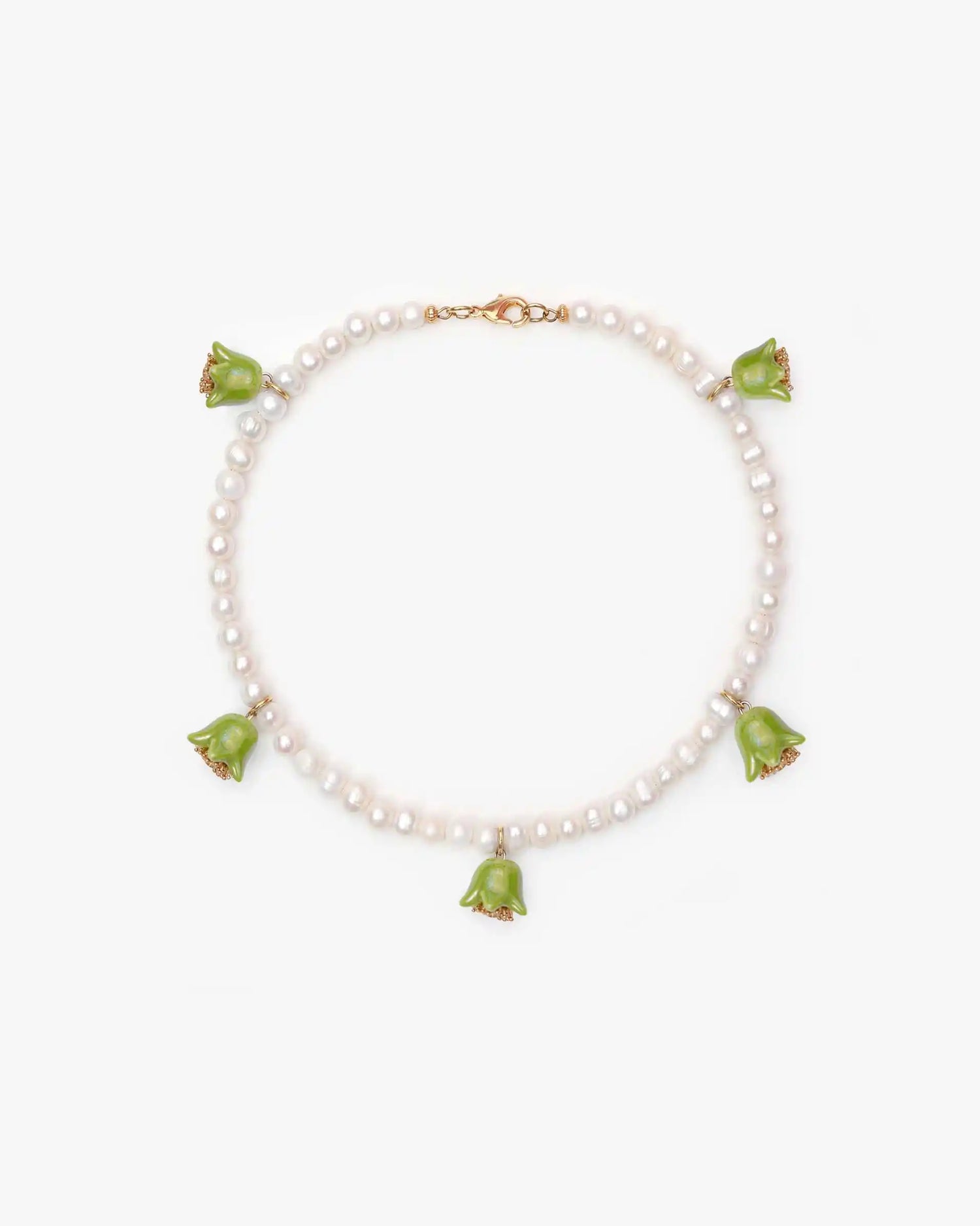 Polysk Necklace with Medium Pearls and Small Green Bellflowers