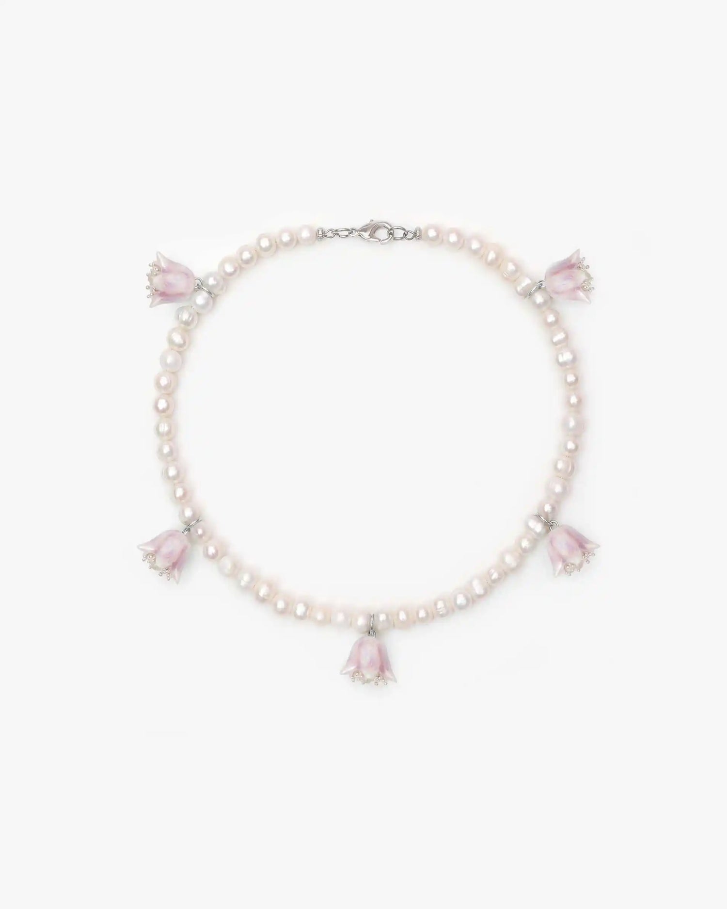 Polysk Necklace with Medium Pearls and Small Lilac Bellflowers