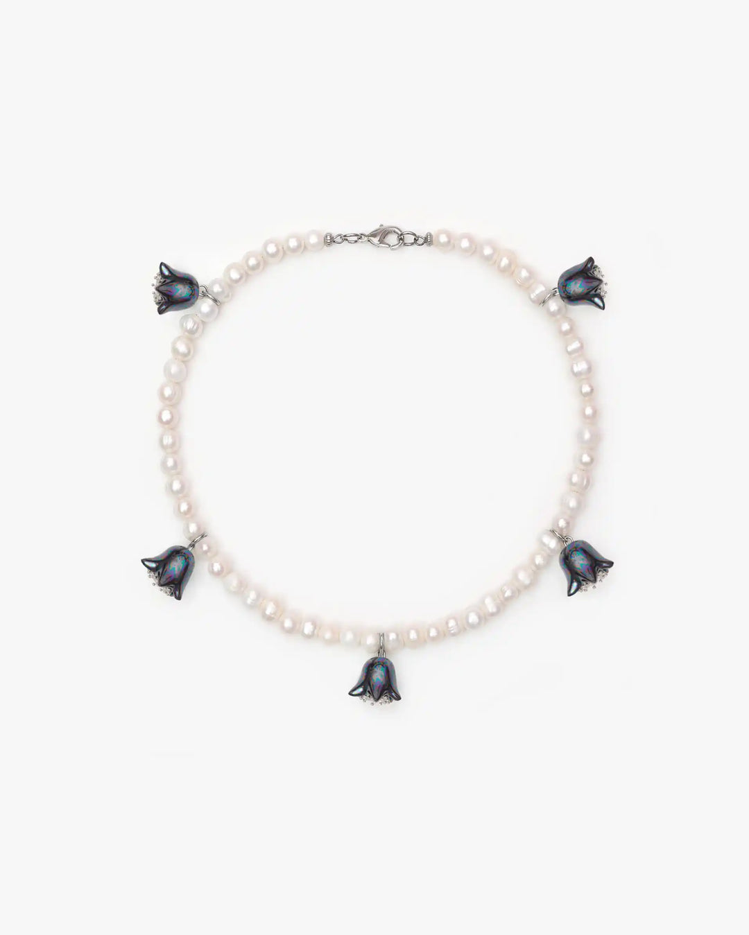 Polysk Necklace with Medium Pearls and Small Blue Bellflowers