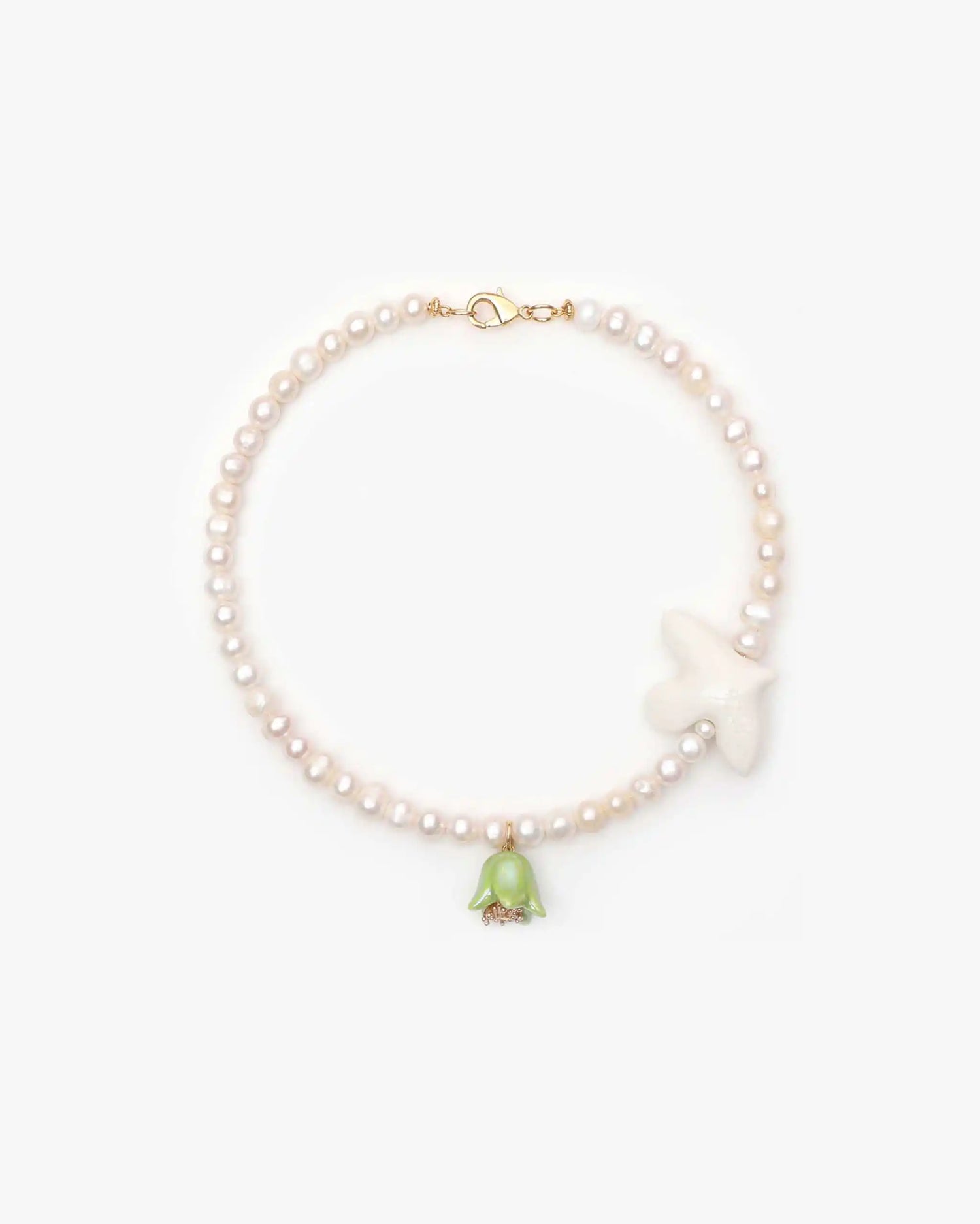 Polysk Necklace with Medium Pearls, Bird and Small Green Bellflower