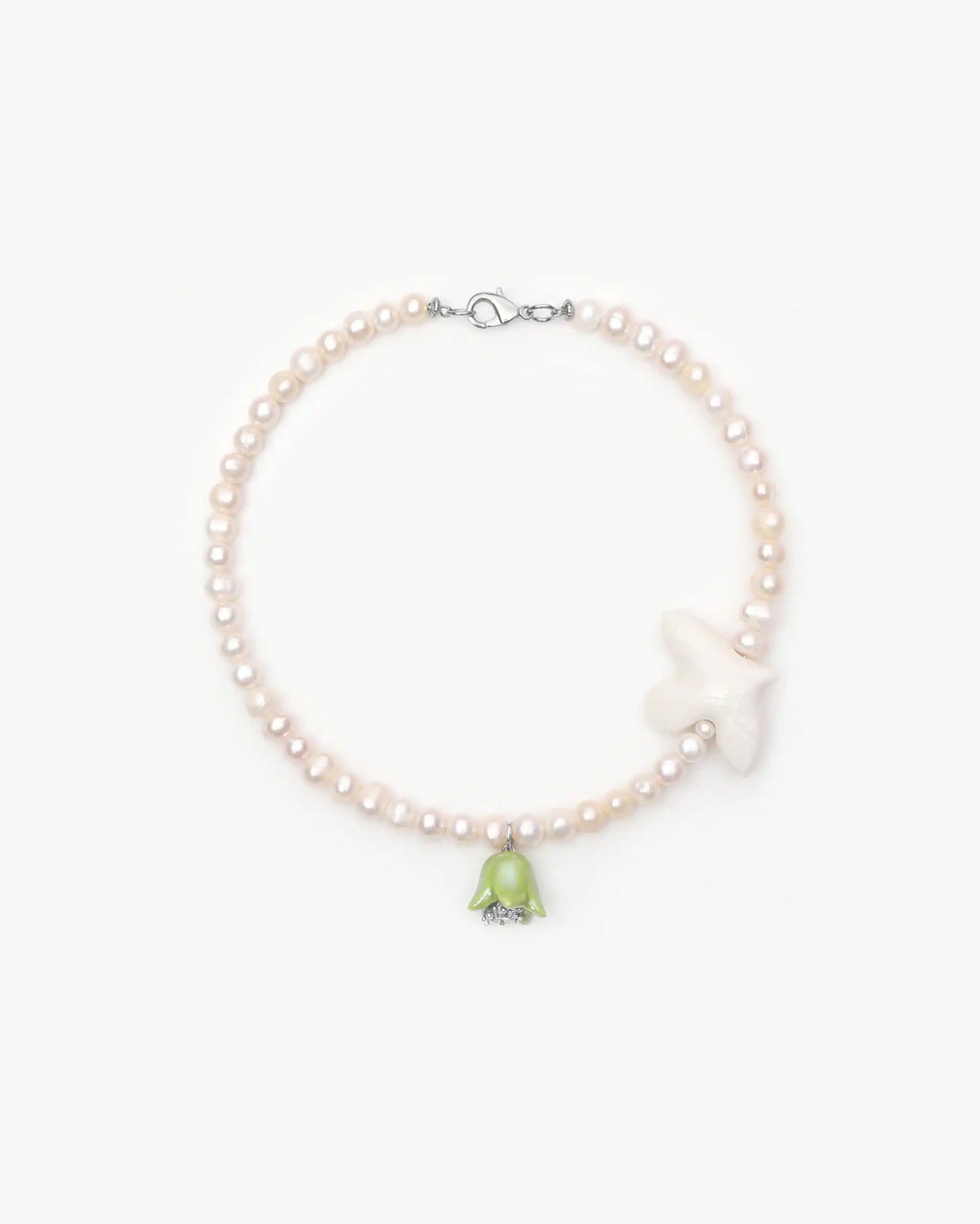 Polysk Necklace with Medium Pearls, Bird and Small Green Bellflower