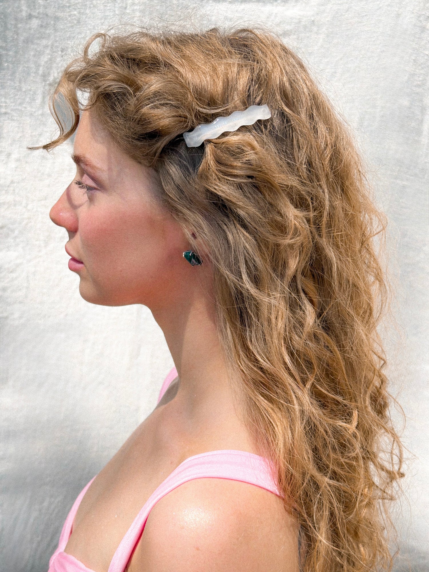 FLURRY mini hair clip in fog color