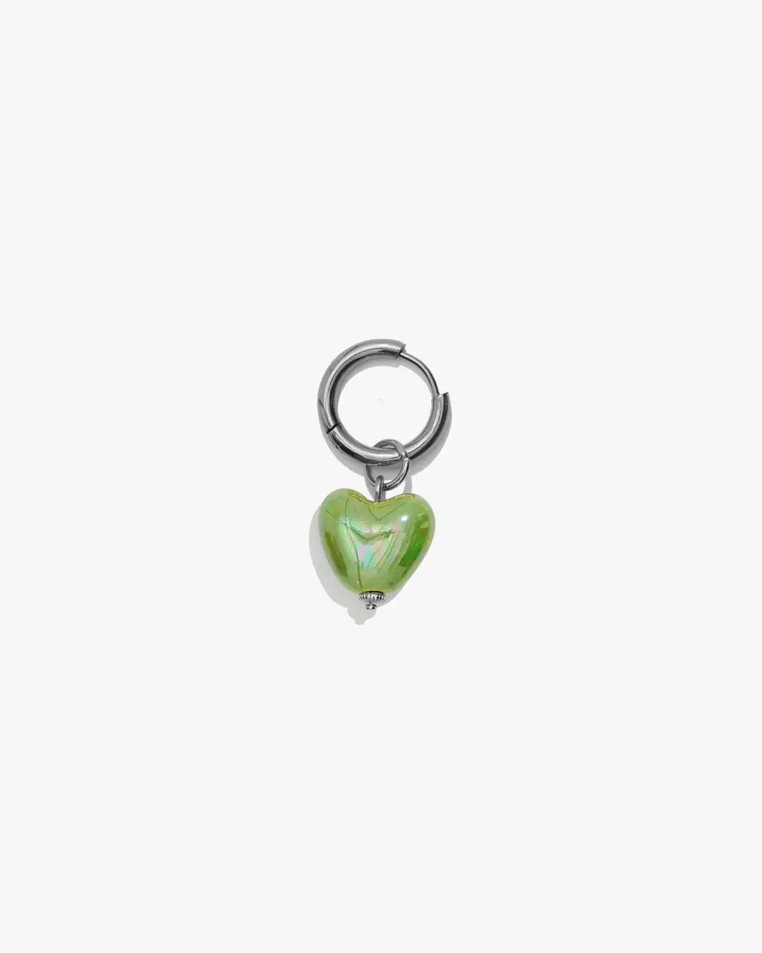 SKARB single earring with a small green heart