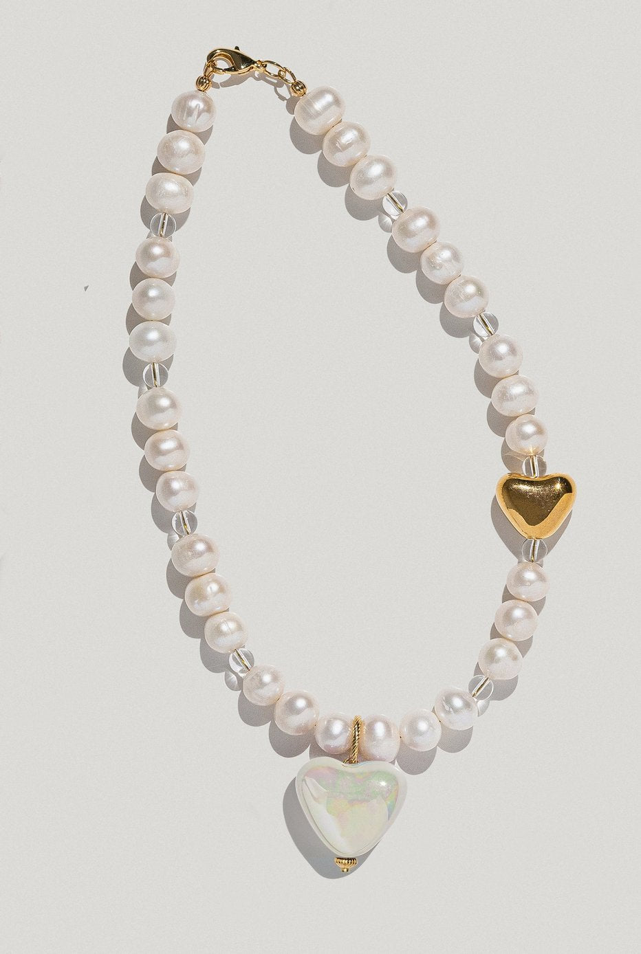 SKARB necklace with large pearls, gold and white heart