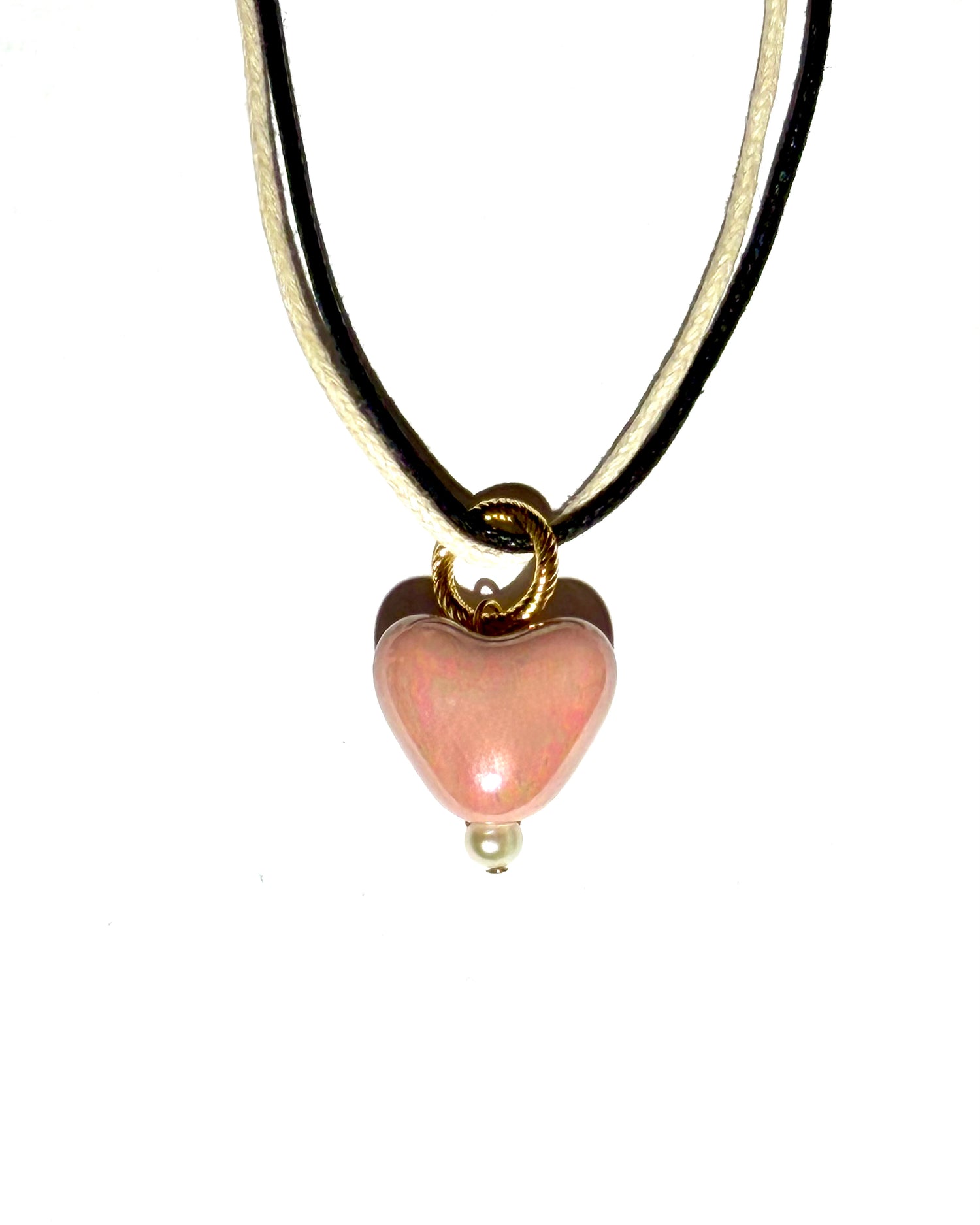 Pendant SKARB small pink heart on a cord, gold hardware