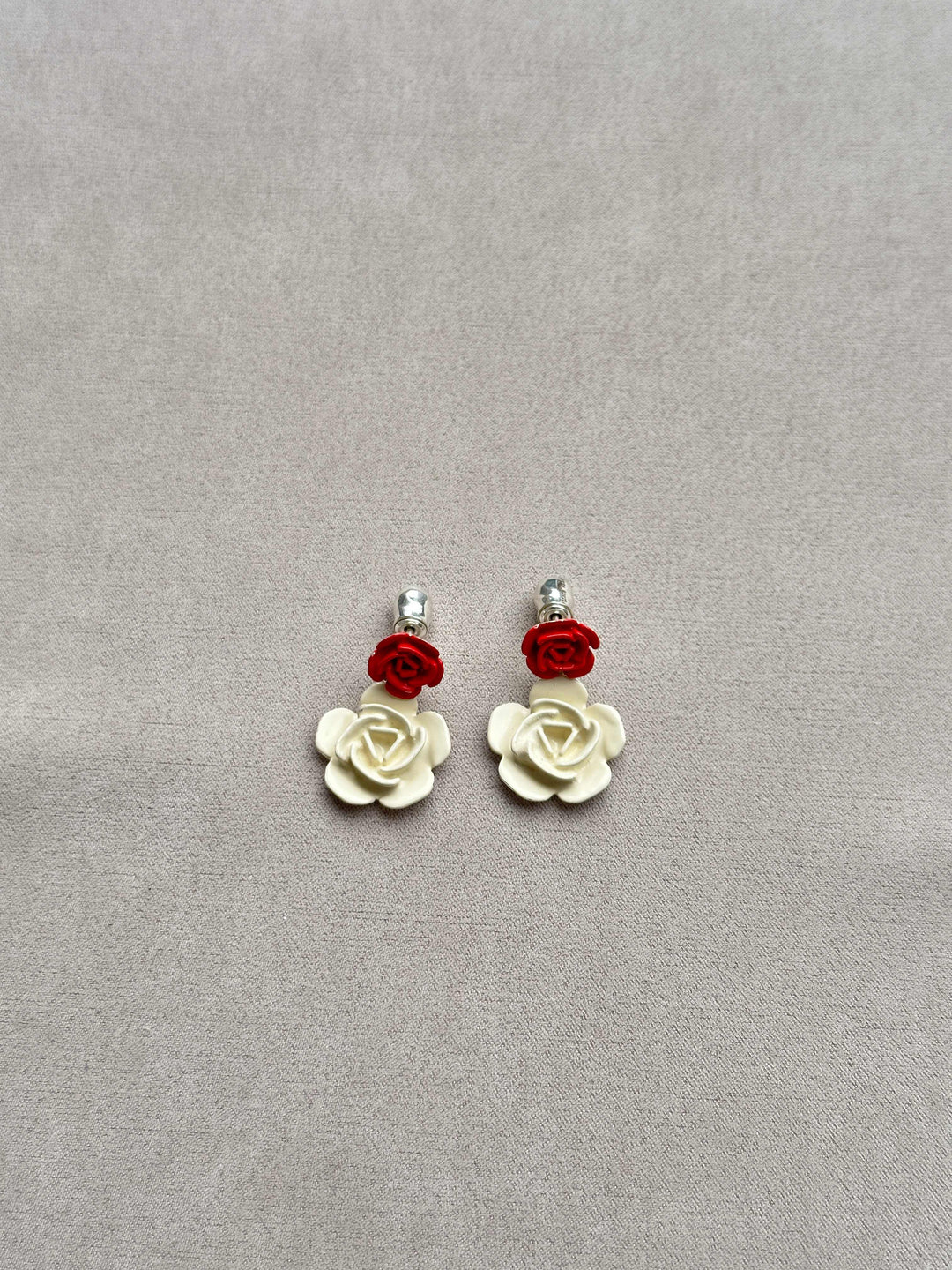 Сережки AMORE в емалі