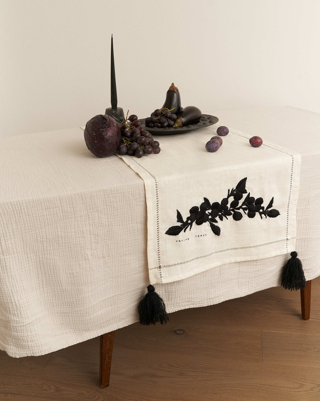 Vita Table Runner with Hand-Embroided Blackthorn Berries