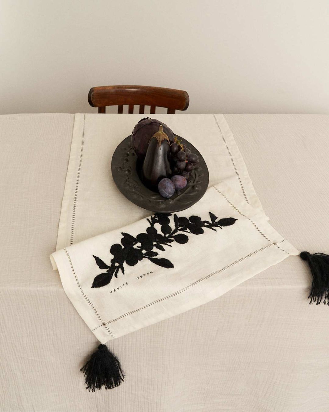 Vita Table Runner with Hand-Embroided Blackthorn Berries