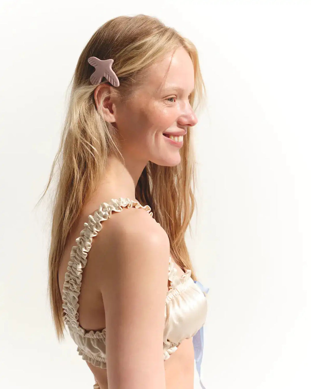 PALOMA medium hair clip in pale rose color