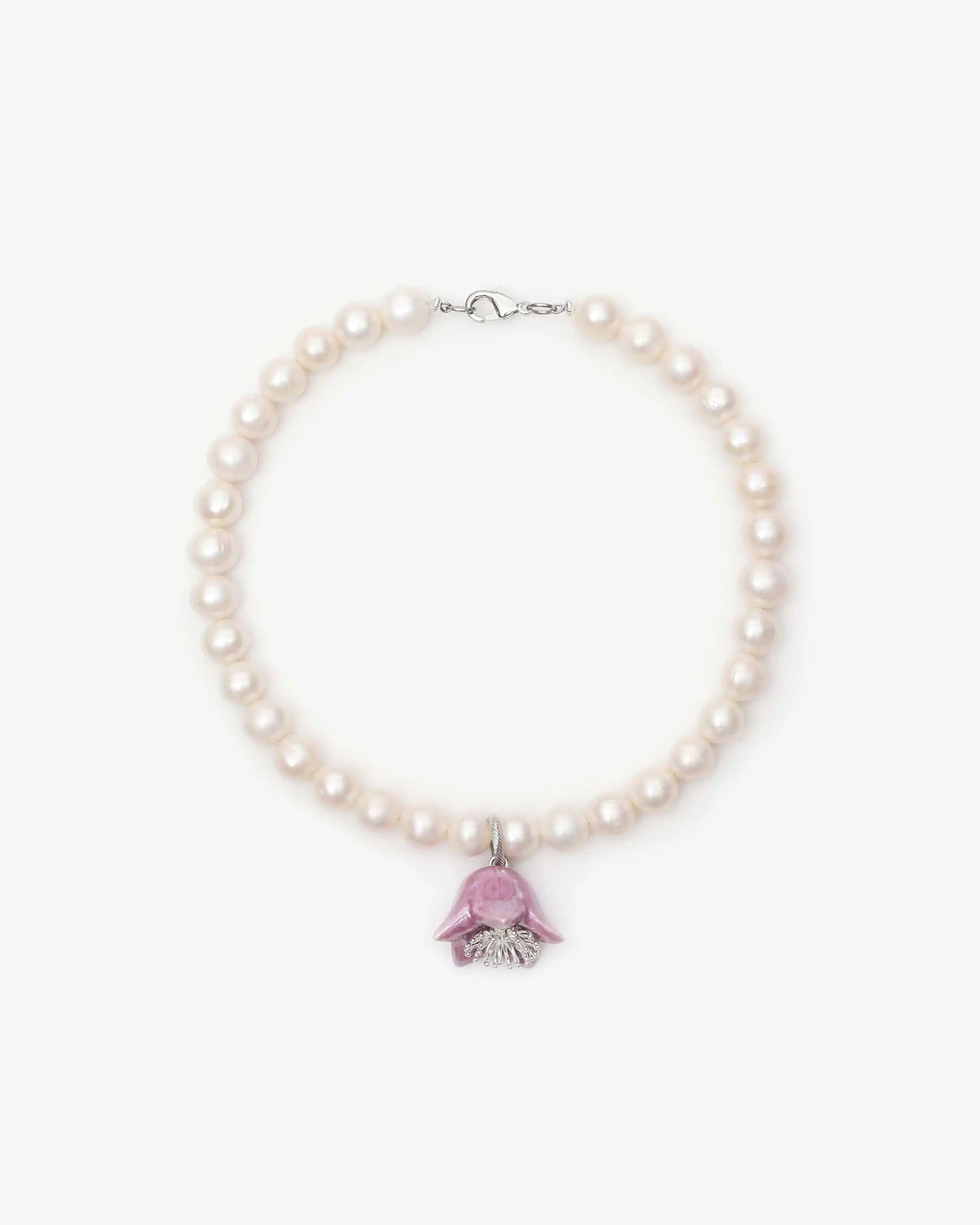 Polysk Necklace with Large Pearls and Lilac Bellflower