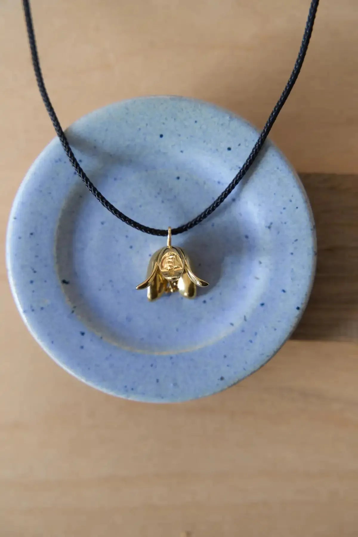 Era Necklace with Gold-Plated Silver Bellflower