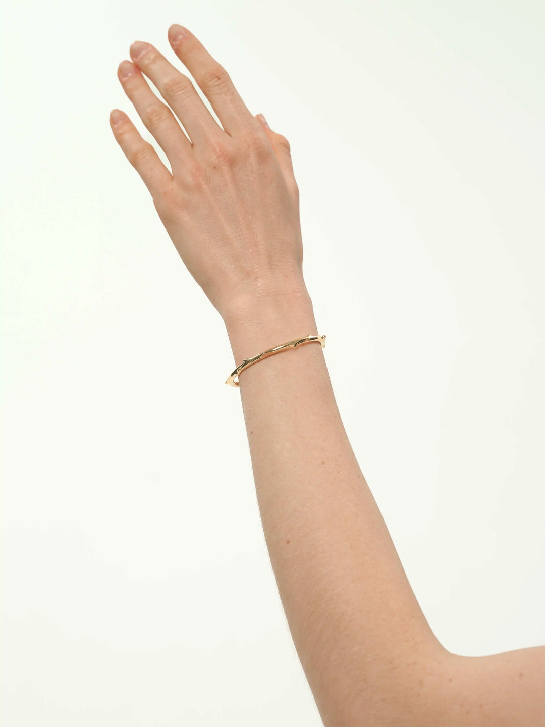 THORNS gold-plated bracelet-cuff