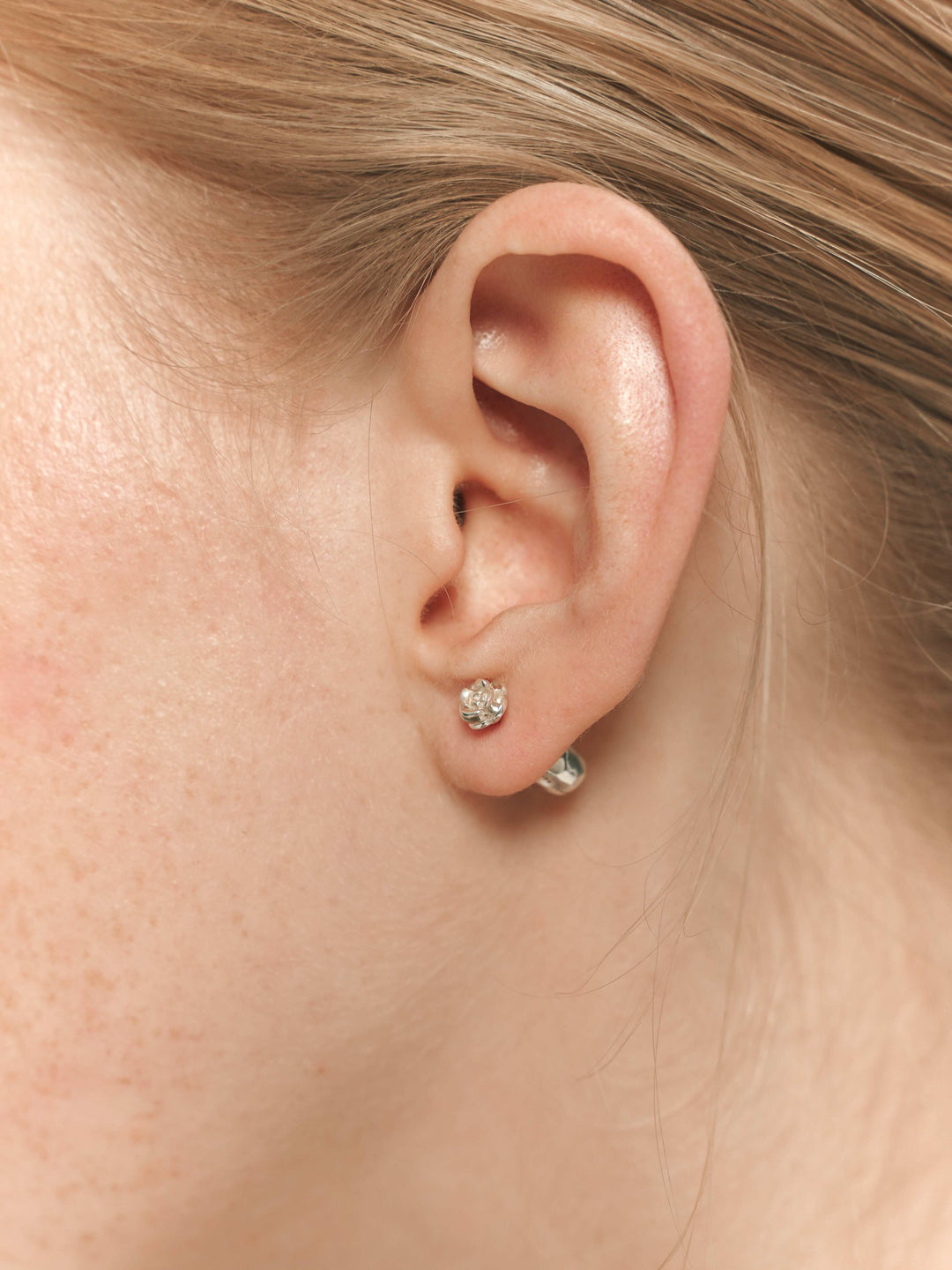 Сережки-пусети BABY ROSE у сріблі