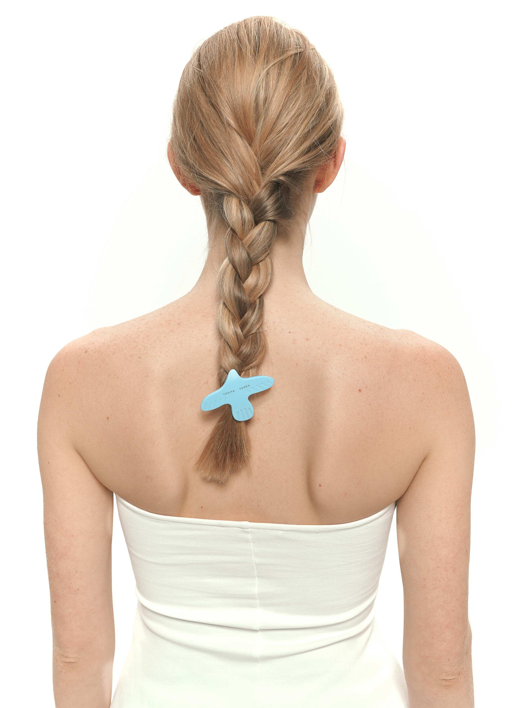PALOMA medium hair clip in sky blue color