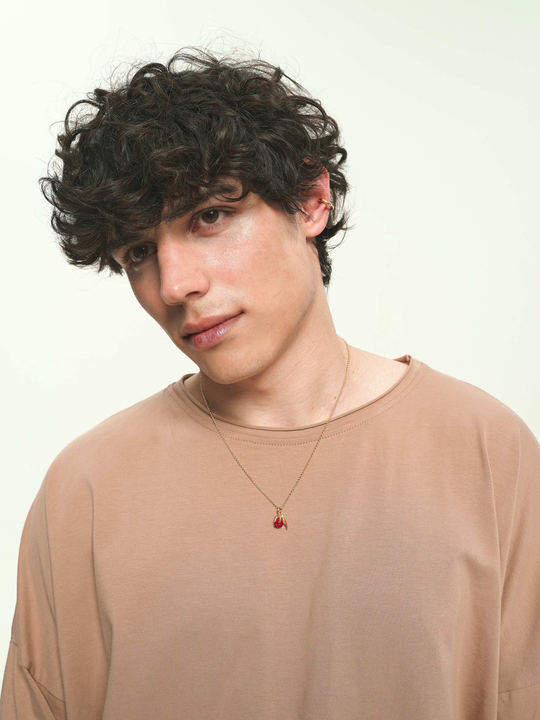 Підвіс ROSARIUM червоний у позолоті на ланцюжку