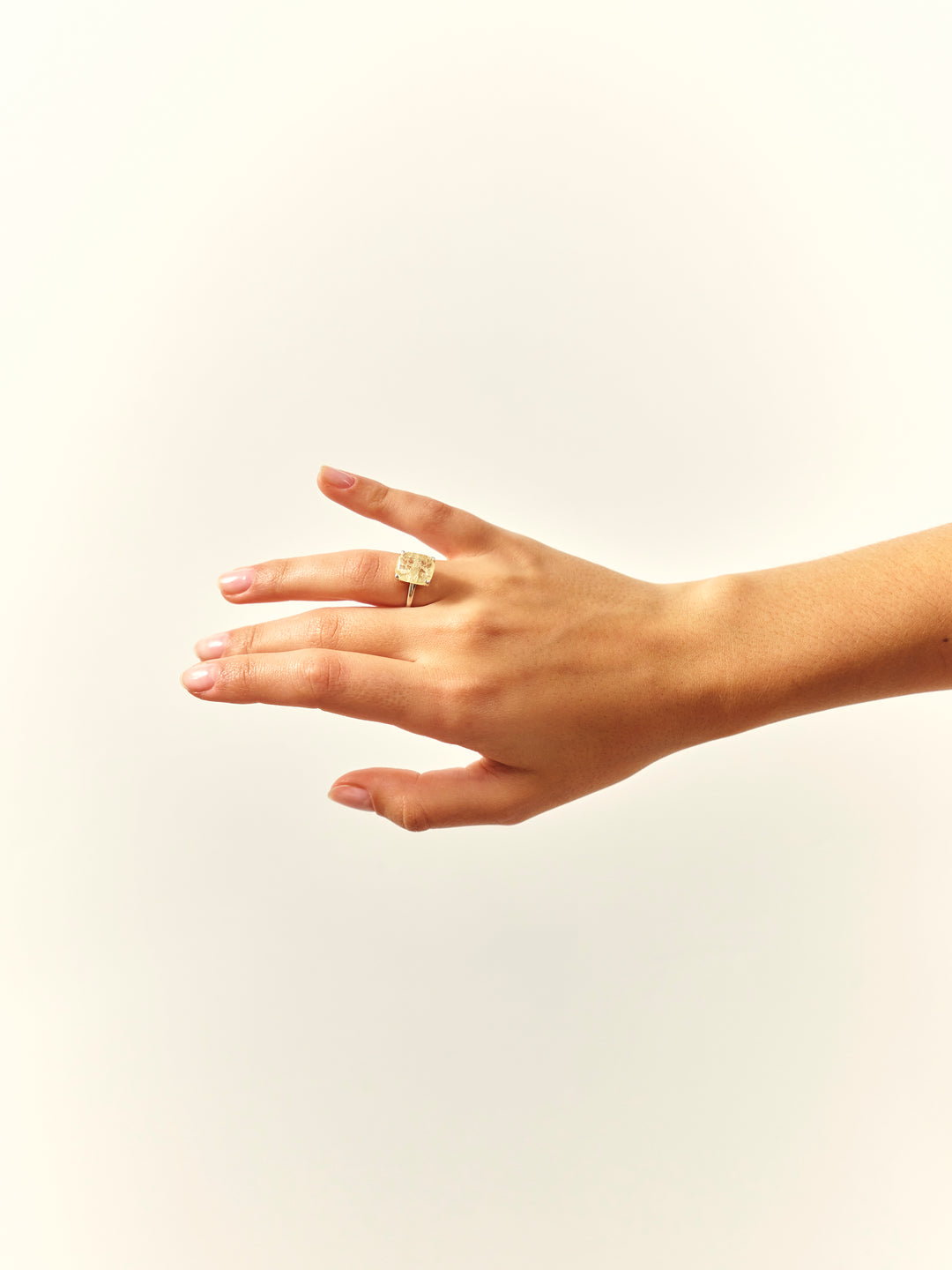 Каблучка BELLE жовта