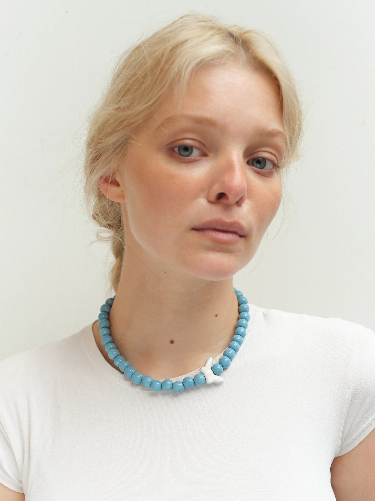 EUPHORIA necklace in blue color