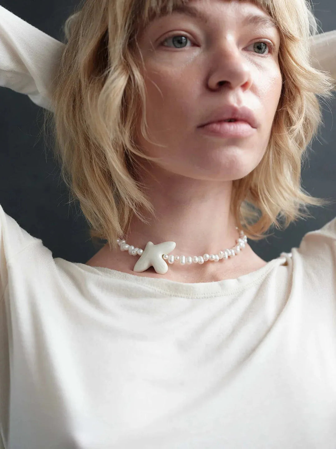 Кольє MYRNI з фігурними перлинами та пташкою