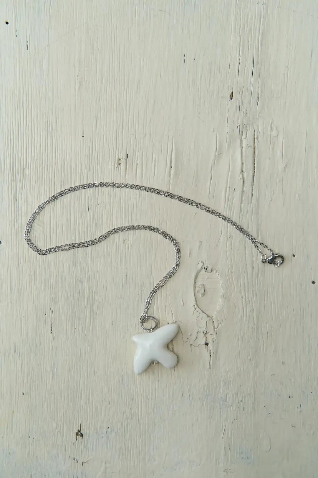 Підвіс MYRNI з пташкою на ланцюжку