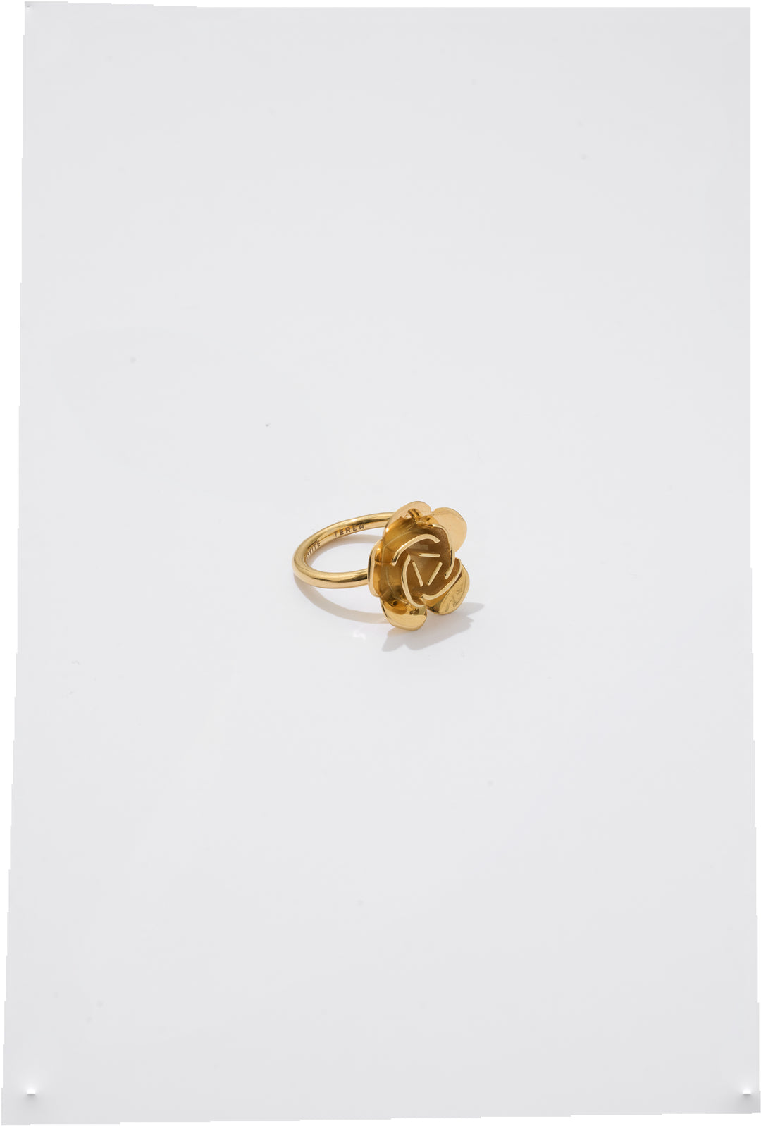 Каблучка AMORE в позолоті