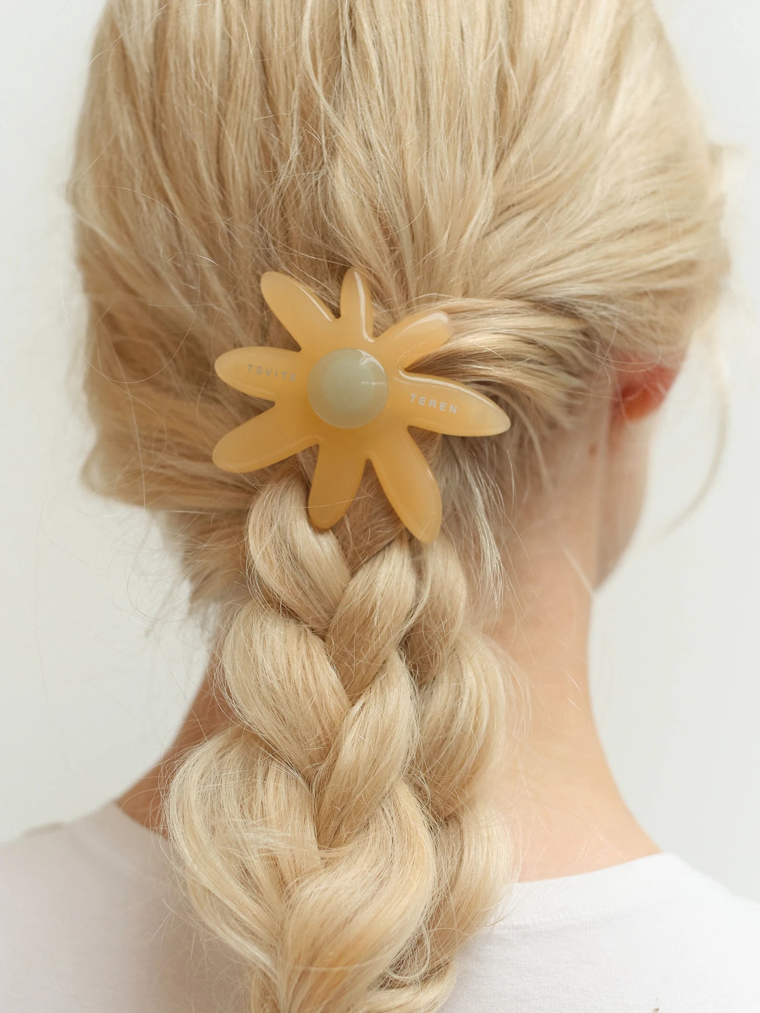 NEKTAR hair clip in desert color